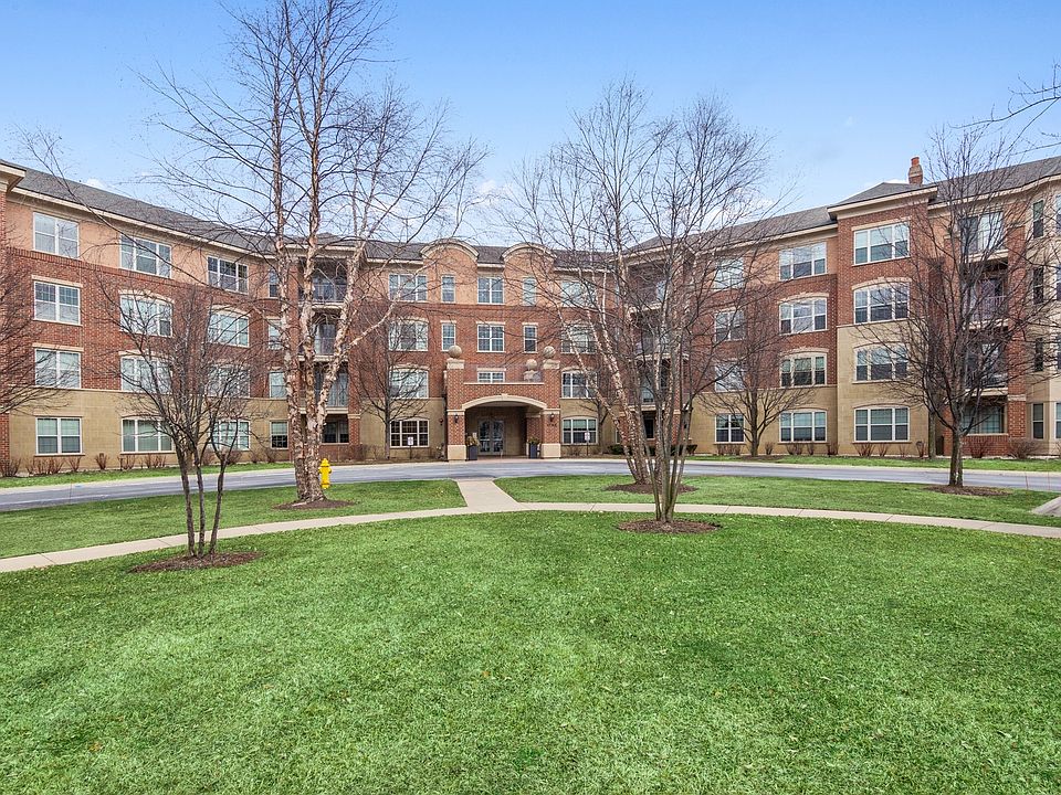 1st image of 2700 Summit Dr APT 207