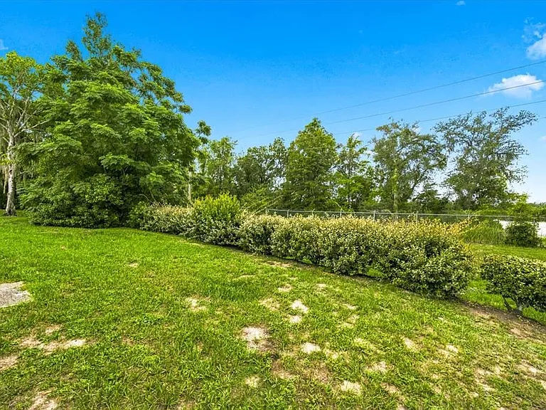7505 Fairlane Ave — Photo 44