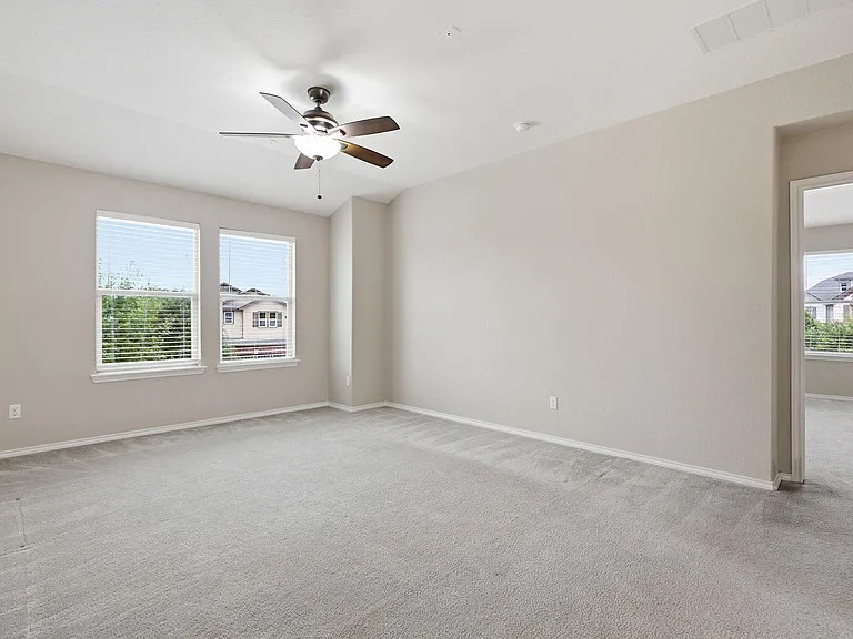 2950 E Old Settlers Blvd #29 — Photo 22