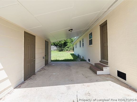3rd image of 434 Lynhurst Dr