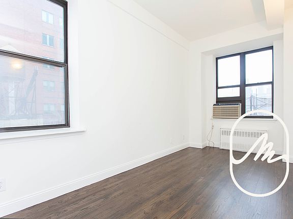 2nd image of 43 W 16th St APT 8H
