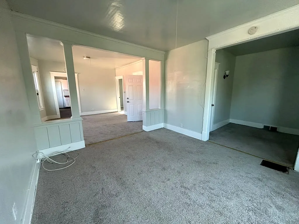 2 bed, 900 sqft, $800 — Photo 2