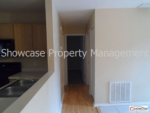 4th image of 289 Monroe Ave