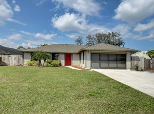 2186 SE Dolphin Rd, Port Saint Lucie, FL 34952