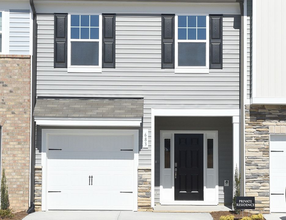 Front view of 683 Leland Hill Circle, Zebulon, NC, 27597 - Available