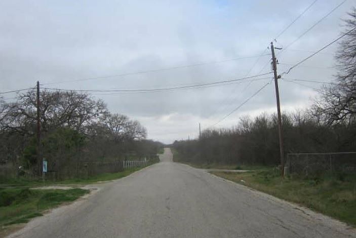 2nd image of 122 Pearson Rd