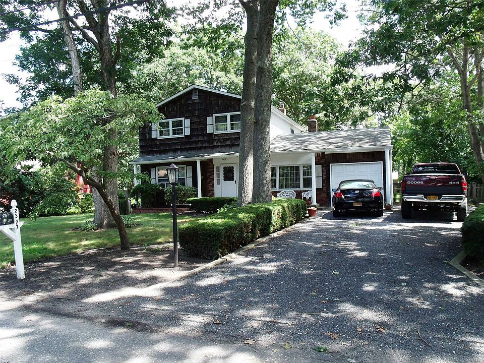 1st image of 2327 Louis Kossuth Ave