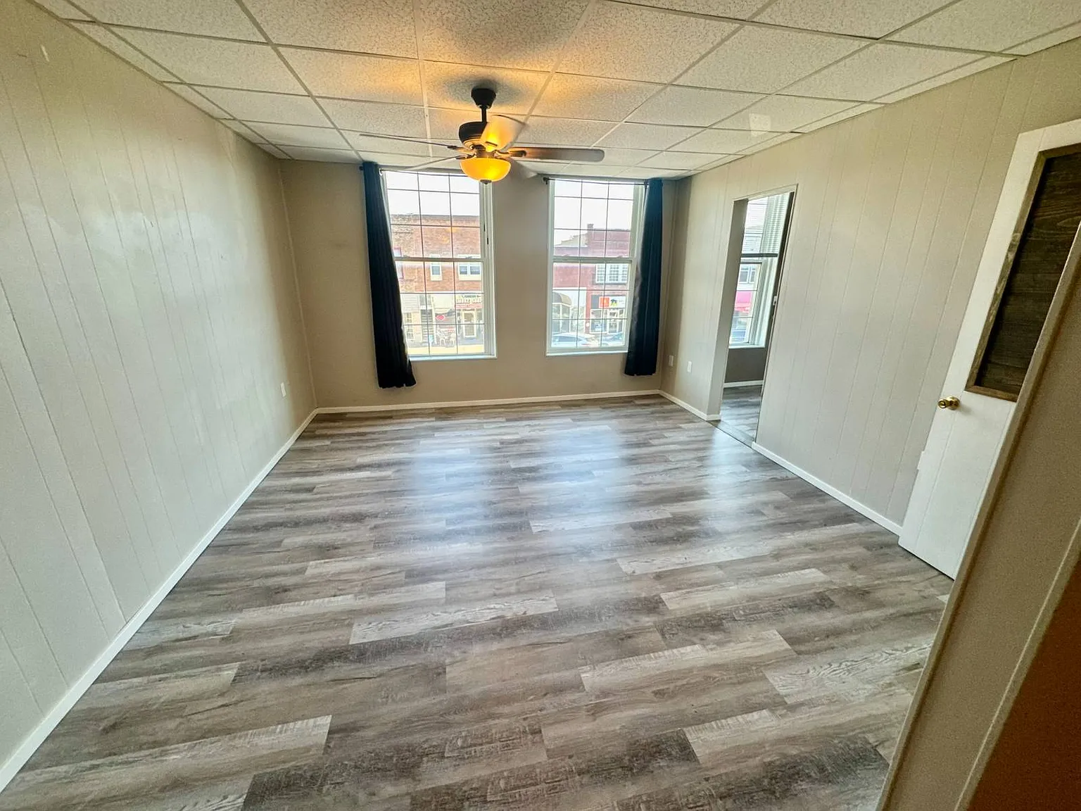 1 bed, 1.0 bath, $1,000 — Photo 2