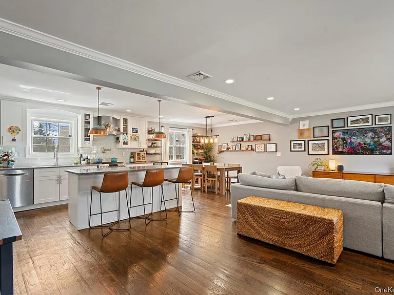 15 Lawrence Ct — Photo 10
