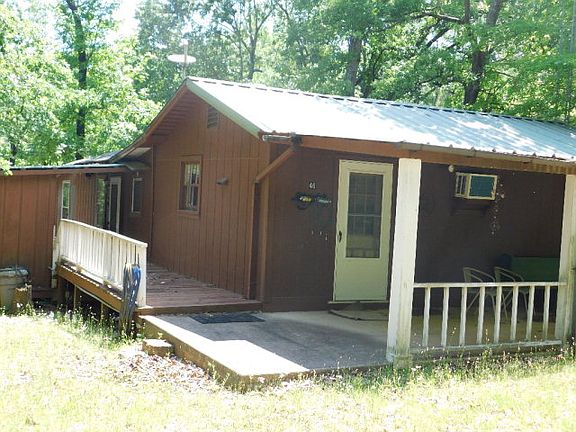 3rd image of 46 Caddo Dr