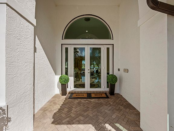 3rd image of 10591 Stonebridge Boulevard