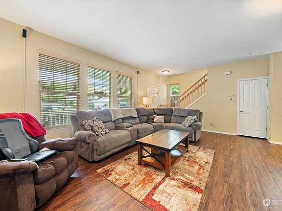 3rd image of 6311 Francis Avenue SE #87
