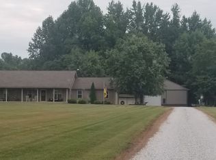 9200 W Base Rd, Seymour, IN 47274