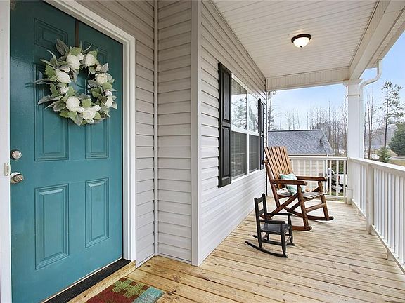2nd image of 60 Kinsington Ct