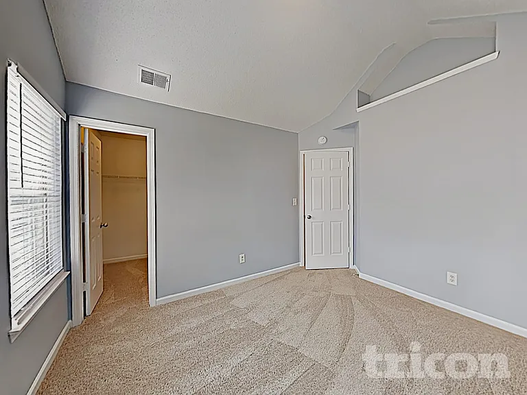 216 Ernestine Way — Photo 14