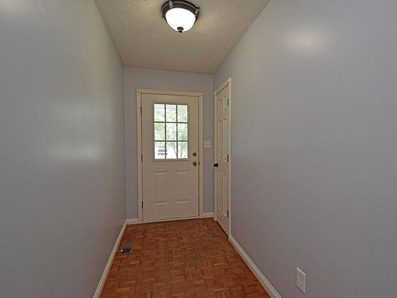 3rd image of 6368 Lakota Meadows Dr