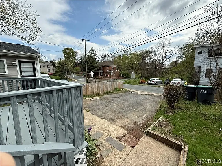 517 7 1/2 St SW — Photo 5