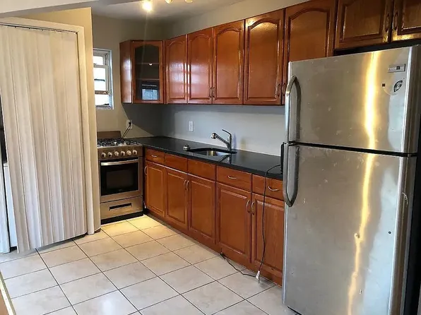 1027 Halsey St #3L, Brooklyn, NY 11207
