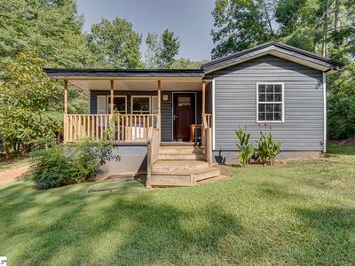 709 Chestnut Ridge Rd, Marietta, SC, 29661