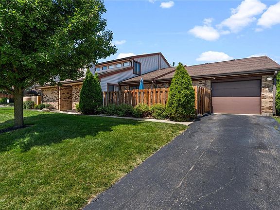 4th image of 9561 Arboridge Ln