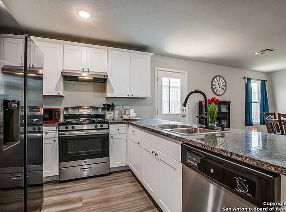 4th image of 311 Pradera Butte