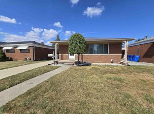 8283 Stanley St, Warren, MI