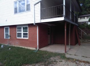 406 Morgan St APT B, Waynesville, MO 65583