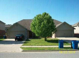 3103 SW Deerfield Blvd #2, Bentonville, AR 72712