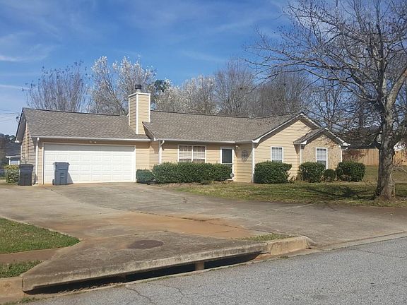 2nd image of 208 River Birch Dr