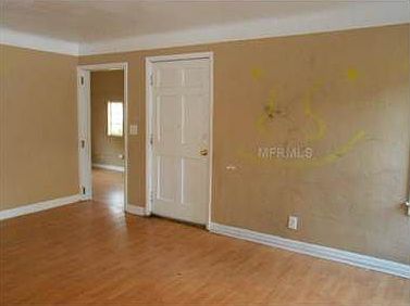4th image of 1410 11th Ave S