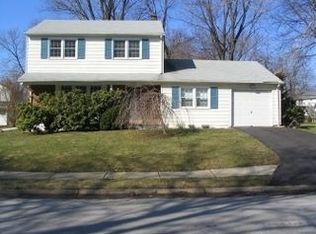 2310 Larkwood Dr, Wilmington, DE 19810