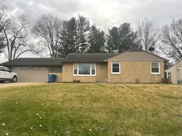 1806 W 4th St, Dixon, IL 61021