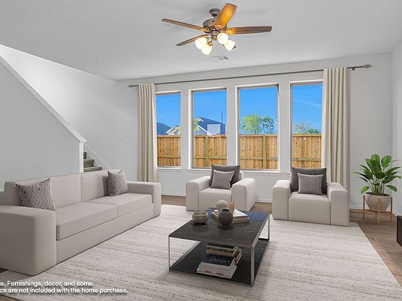 3rd image of 214 Sweet Piper Ln