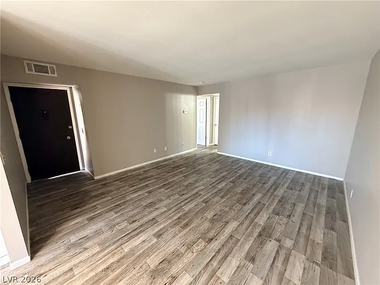 1405 Vegas Valley Dr #52 — Photo 4