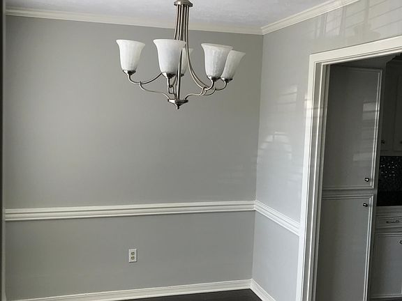 5th image of 707 Bay Park Dr #B