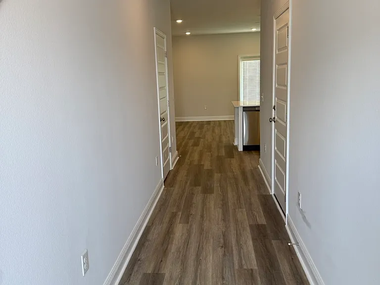 3984 Pendragon Cir #1 — Photo 2