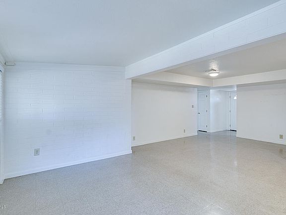 5th image of 810 N Los Robles Dr