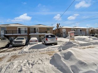 61 Primula Cres, Toronto, ON M9L1J9