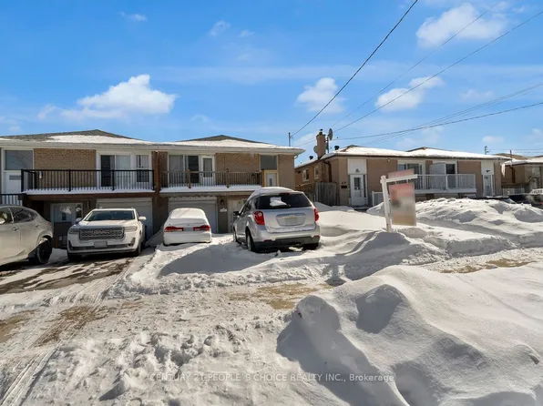 61 Primula Cres, Toronto, ON M9L 1J9