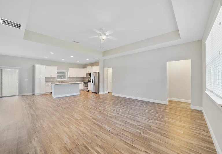 4780 SW 95th Ln — Photo 2