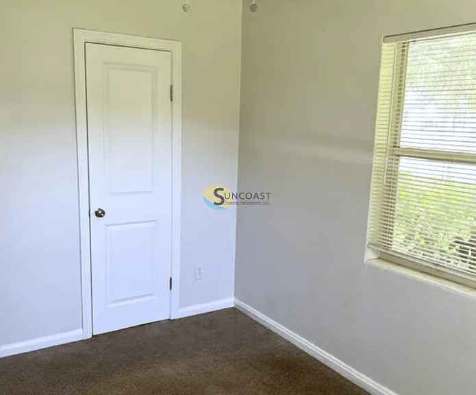 8962 Monroe Ave — Photo 11