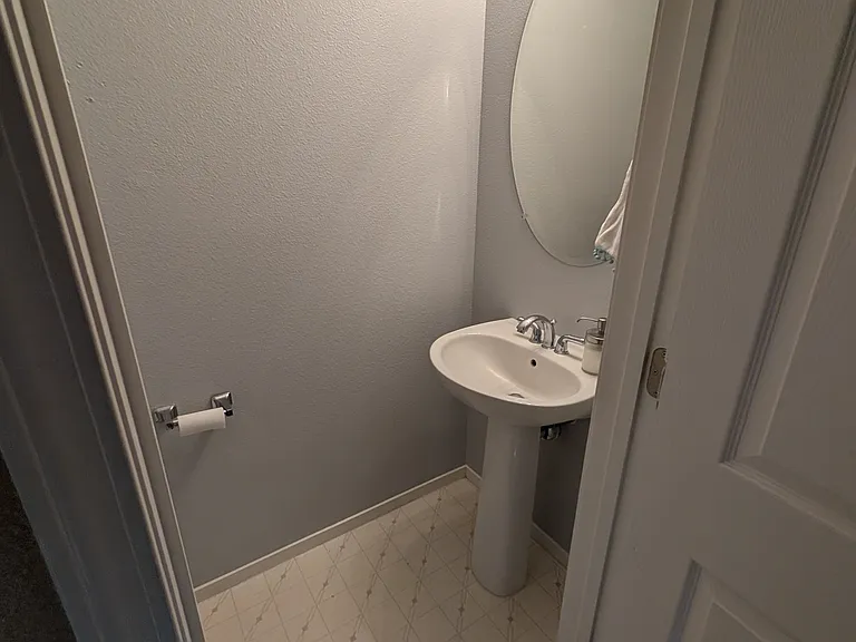 1113 Scenic Park Ter — Photo 14