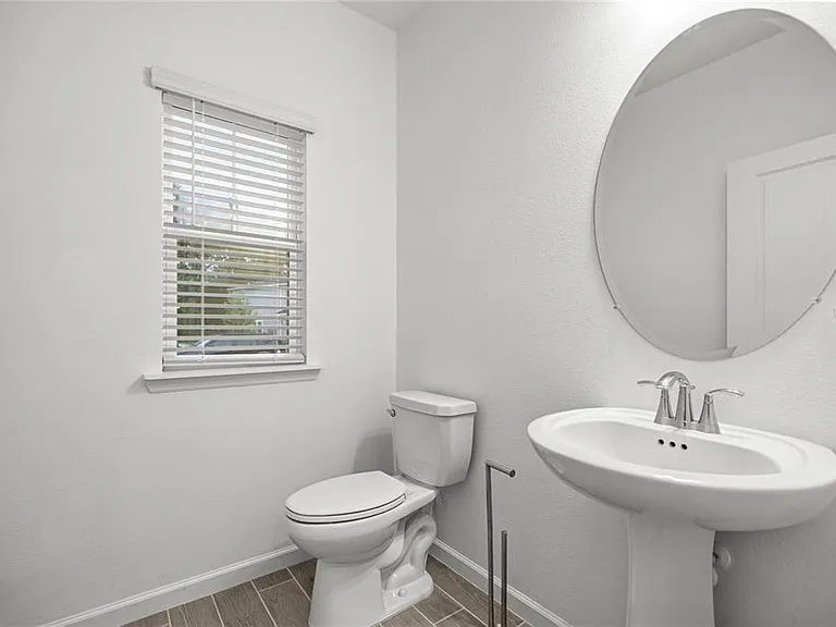 3644 SE 37th Ct — Photo 12
