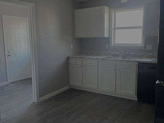 2nd image of 3402 S Leonine Rd