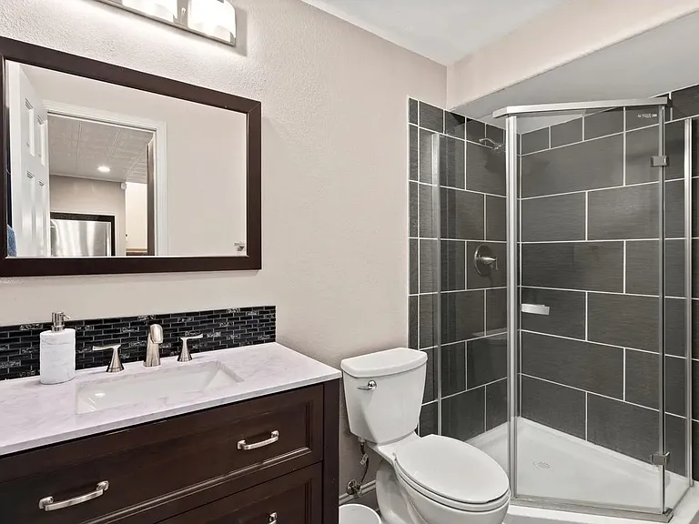 4601 Twin Peaks Dr — Photo 29