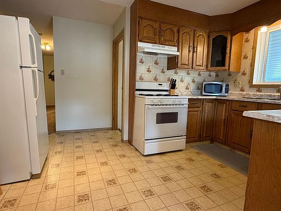 5th image of 530 E 20th St