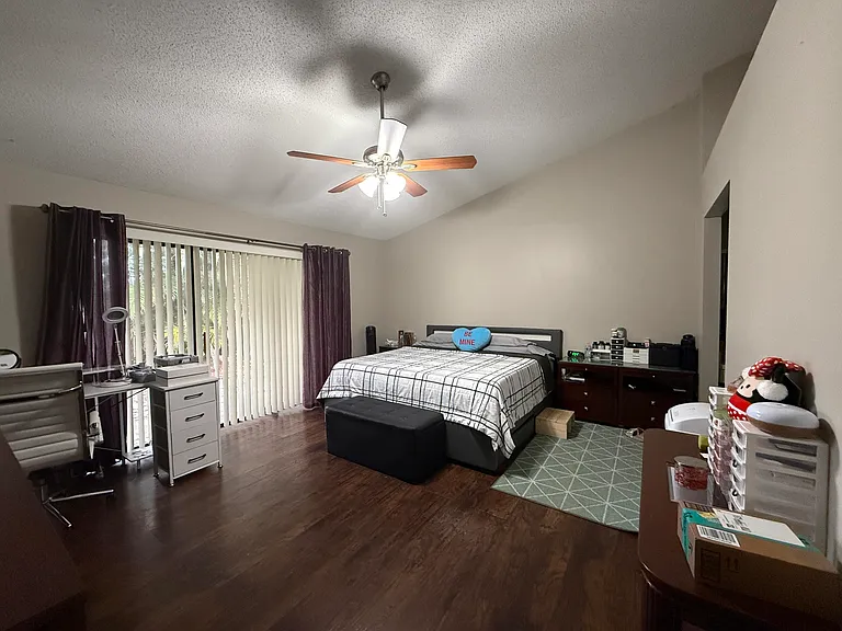 13025 Meadowbreeze Dr — Photo 24