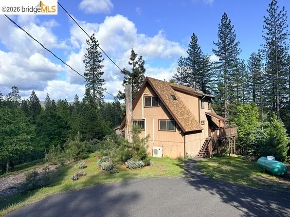 1675 Shirley Way, Arnold, CA 95223