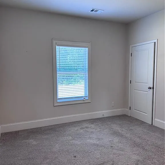 1850 Silver Crest Way — Photo 19