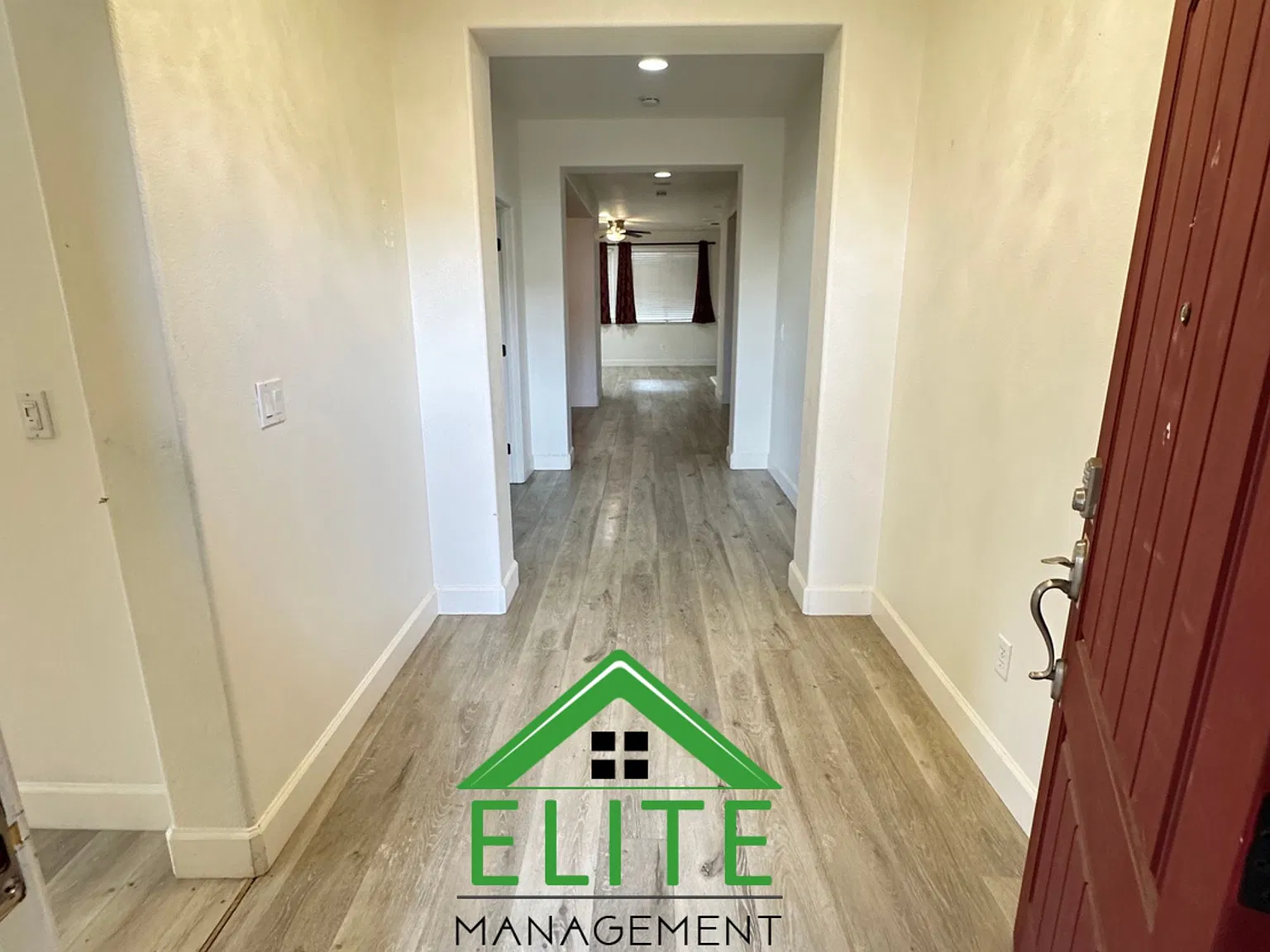 2 bed, 2010 sqft, $2,595 — Photo 3